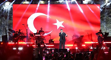Cumhuriyet coşkusunu Semicenk ile yaşadılar