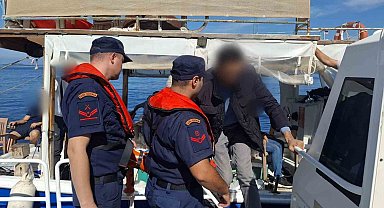 Dalaman ve Bodrum'da 2 vatandaşa denizden tıbbi tahliye yapıldı