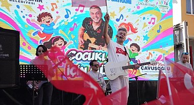Denizli'de Cumhuriyet coşkusu okullara taştı