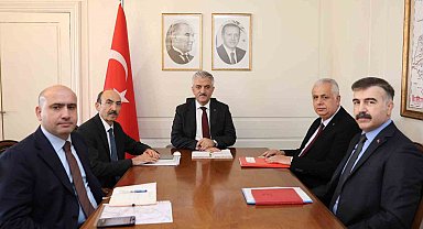 Devam eden projeler haftalık değerlendiriliyor