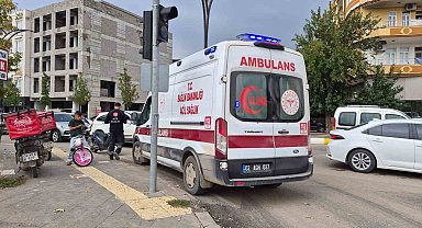 Devrilen motosikletin sürücüsü yaralandı