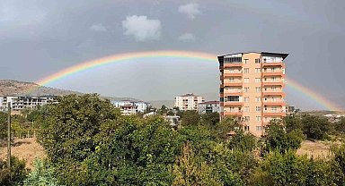 Dicle'de gökkuşağının renkli tonları görsel şölen oluşturdu