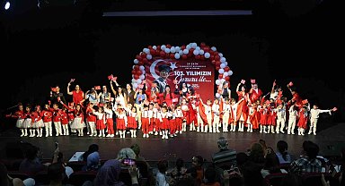 Didim Belediyesi'nden miniklerle Cumhuriyet Bayramı kutlaması