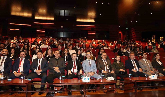 Diş Hekimliği Dünyası 4. kez NEÜ'de buluşuyor