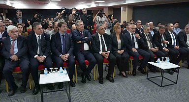 Diyarbakır Barosunun yeni hizmet binasına Tahir Elçi'nin ismi verildi