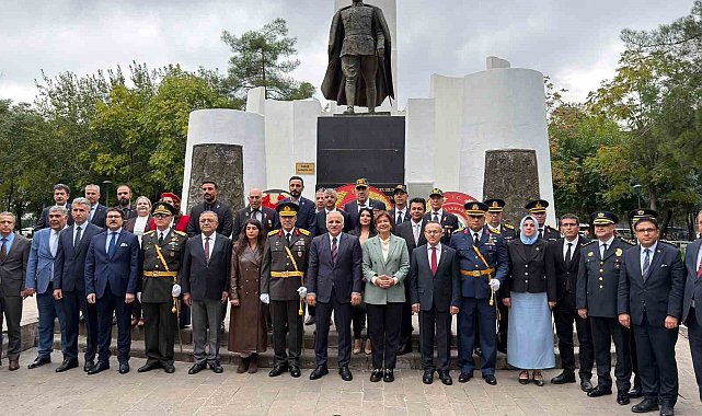 Diyarbakır'da Cumhuriyet'in 103. yıl dönümü kutlanıyor