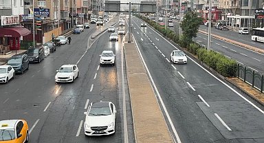 Diyarbakır'da sağanak etkisini sürdürüyor