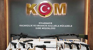 Diyarbakır'da silah kaçakçılığı operasyonu: 13 kişi yakalandı