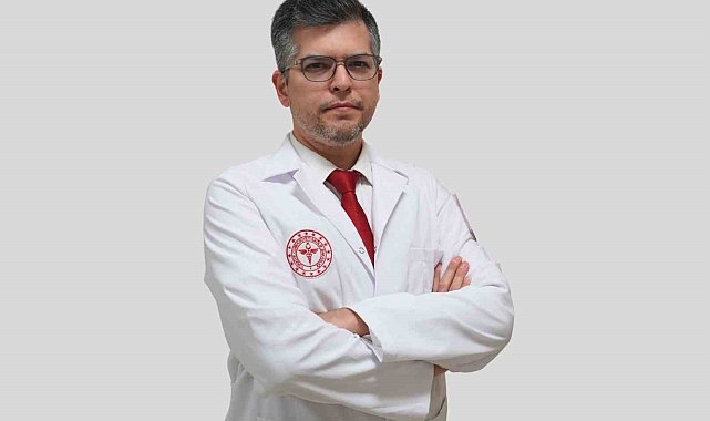 Doç. Dr. Mehmet Cem Sabaner hasta kabulüne başladı