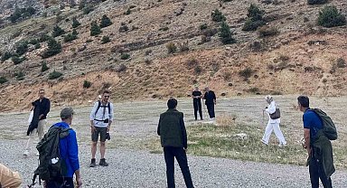 Doğaseverler Çemişgezek'in tarihi ve doğal güzelliklerini keşfetti