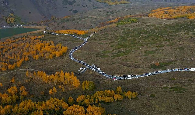 Doğaseverler Nemrut'a akın etti