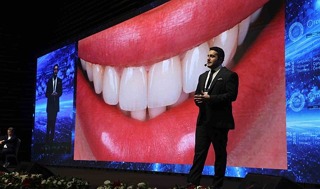Dr. Dt. Kürşat Yılmaz: "Doğru dental fotoğrafçılık diş tedavilerinde güven, sağlık turizminde itibar açısından önem taşıyor"