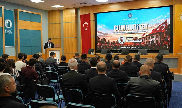 Dr. Öğretim Üyesi Kara: "Cumhuriyet'in kalıcılığı anayasa hükümleri kadar dürüstlüğü, sorumluluğu, hakkaniyeti ve kamu yararını benimseyen insanların yetişmesine bağlıdır"