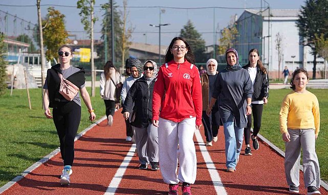 Düzce'de çocuklar okula, anneler spora projesi başladı
