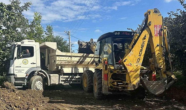 Düzce'de köylerde soğuk asfalt çalışması sürüyor