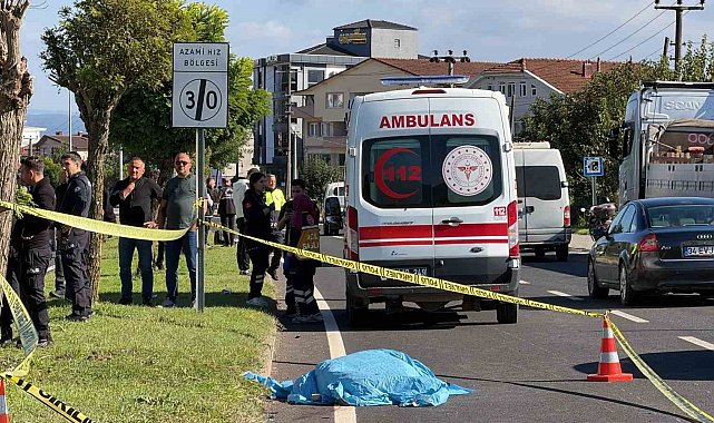Düzce'de motosiklet yayaya çarptı: 1 ölü, 1 ağır yaralı