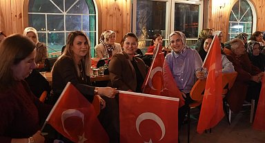 Düzceli kadınlardan 29 Ekim'e fasıl geceli kutlama
