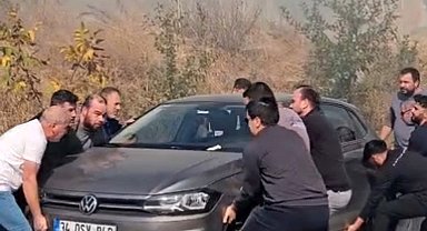 Edirne'de otluk alan yangınına vatandaşlar ve itfaiye ekipleri seferber oldu
