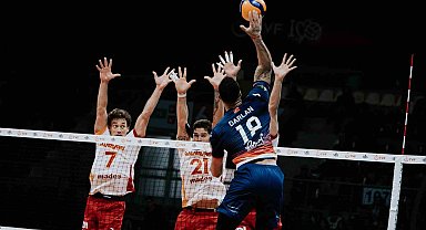 Efeler Ligi: Halkbank: 3 - Galatasaray: 1