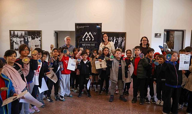 Efeler'de tarih, mitoloji ve sanatın festivali başladı