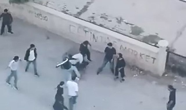 Elazığ'da bir grup genç, araya aldığı şahsı öldüresiye darp ettiler