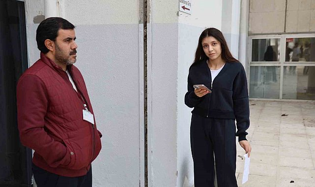 Elazığ'da KPSS heyecanı: Kimi giremedi kimini de polisler yetiştirdi