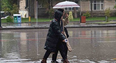 Elazığ'da sağanak etkili oldu