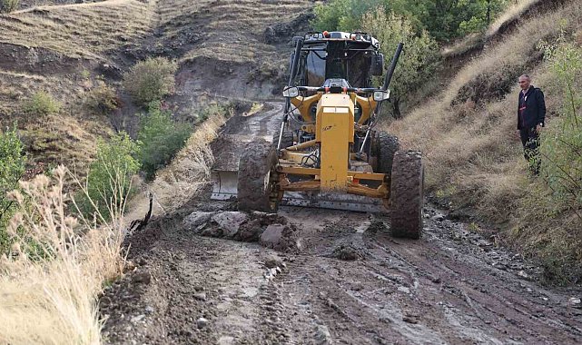 Elazığ'da su taşkınları yaşanan bölgede çalışmalar sürüyor