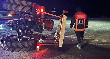 Elazığ'da traktör ile otomobil çarpıştı: 2 yaralı