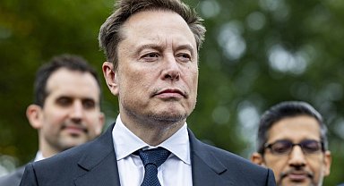 Elon Musk: "Ukrayna'da İHA'ların hızındaki yavaşlamanın arkasında ABD hükümeti olabilir"