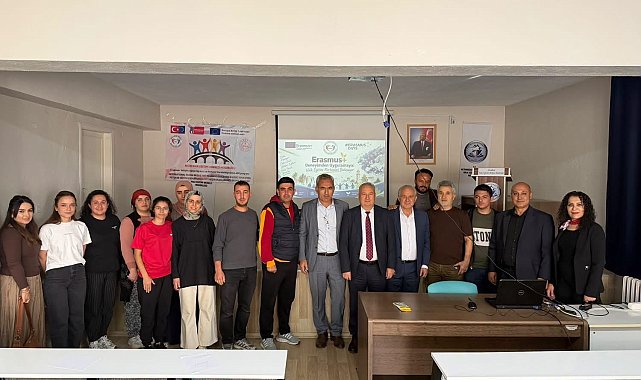 Erasmus+ deneyimleri Bor ve Altunhisar'da paylaşıldı