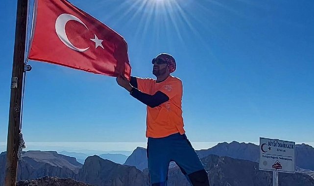 Erciyes'e zirve tırmanışı yapan dağcı uçurumdan düşerek hayatını kaybetti