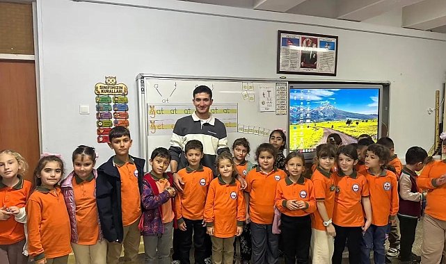 Erfelek'te minik öğrencilere bağımlılıkla mücadele eğitimi