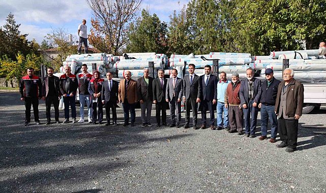 Erzincan'da 28 üreticiye 15,5 ton sera örtüsü desteği sağlandı