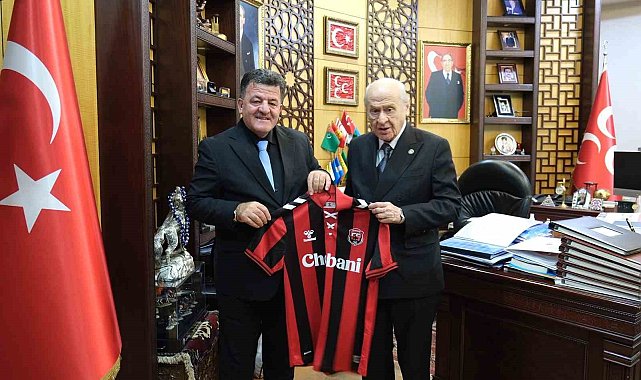 Erzincanspor yönetiminden MHP Genel Başkanı Bahçeli'ye ziyaret