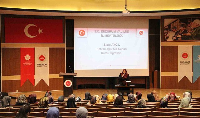 Erzurum'da "Cami ve Sosyal Hayat" konferansı düzenlendi