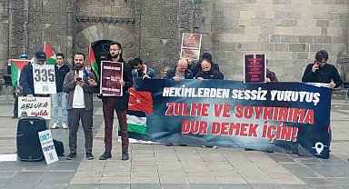 Erzurum'da sağlıkçılar 151. kez Gazze için yürüdü