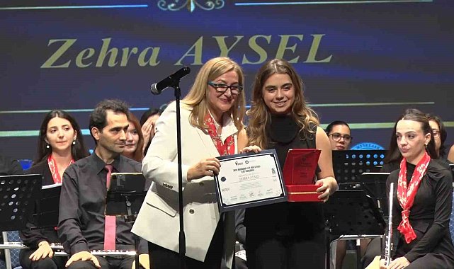 Esenler'de 6. Ulusal Flüt Yarışması'nın ödül töreni düzenlendi