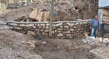 Esentepe Mahallesi'nde çevre düzenleme çalışmaları sürüyor