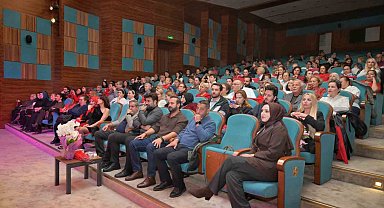 Esenyurt'ta Cumhuriyet coşkusu Türk müziğiyle taçlandı