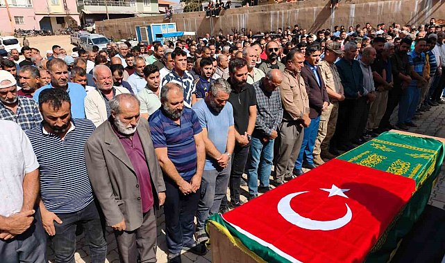 Eşi 3. çocuklarına hamile olan genç adamın günler sonra bulunan naaşı, kendisiyle birlikte can veren kardeşinin yanına defnedildi