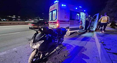 Eskişehir Çevre Yolu'nda motosiklet otomobile arkadan çarptı