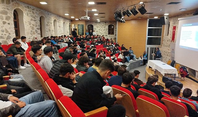 Eskişehir polisinden 565 kişiye uyuşturucuyla mücadele eğitimi