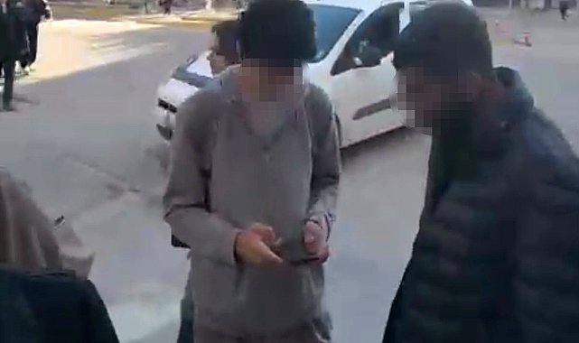 Eskişehir'de gence zorla tespih satmaya çalışan şahıs Ankara'da yakalandı