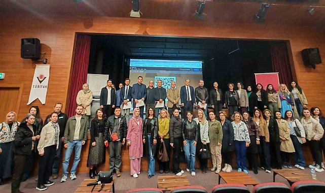Eskişehir'de TÜBİTAK 2204-A ve 2204-B Projeleri Bilgilendirme Toplantısı düzenlendi