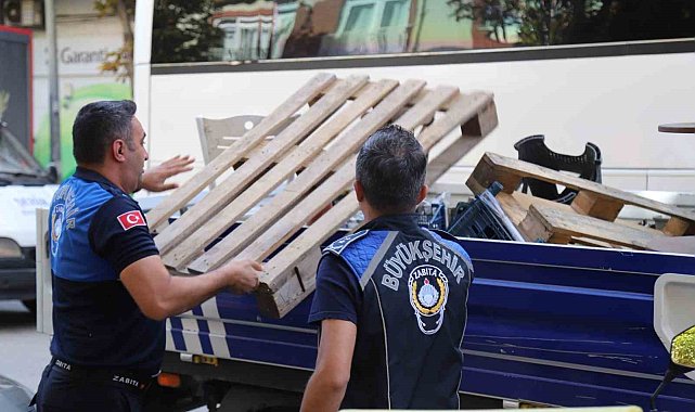 Eskişehir'de zabıtadan kaldırım işgallerine geçit yok