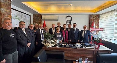 Eskişehir'deki sivil toplum kuruluşlarından İlçe Emniyet Müdürü Sivri'ye ziyaret