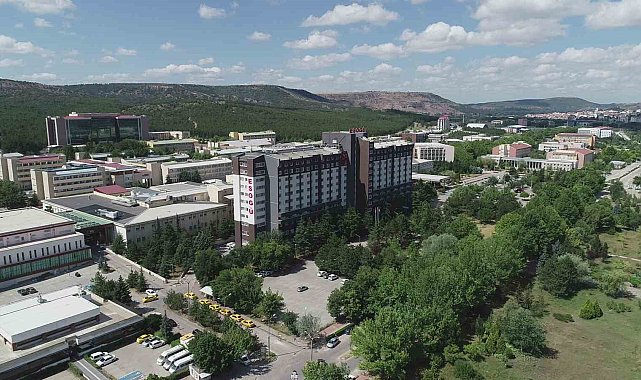 ESOGÜ'lü 21 bilim insanı dünyanın en etkili bilim insanları listesinde