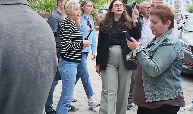 Ev hapsinde tutulan parti yöneticisi için açıklama yapan Yeni Parti İlçe Başkanına site yöneticisinden gürültü tepkisi