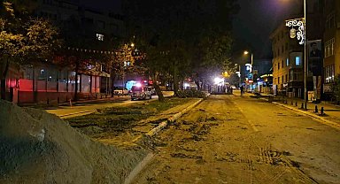 Eyüpsultan'da "İBB'nin taşınacağını duyurduğu asırlık ağaçların kesildiği" iddiası, vatandaşlar tepki gösterdi